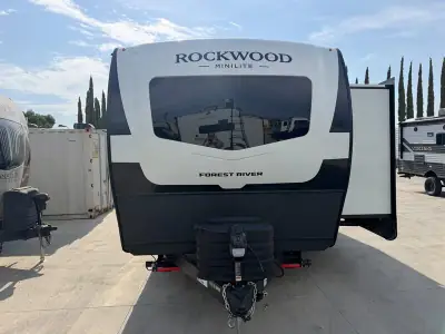 2027 Forest River MINILITE 2523MBR Rockwood photo 2