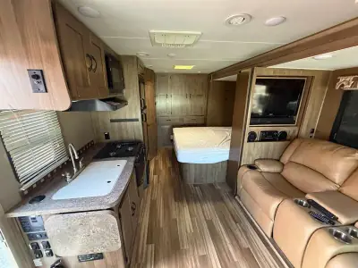 2016 Mercedes-Benz Coachman Prism 2200LE photo 12