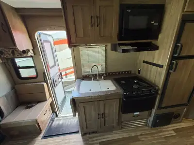 2016 Mercedes-Benz Coachman Prism 2200LE photo 23