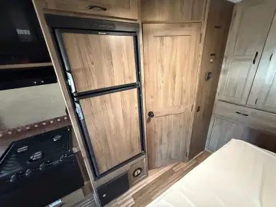 2016 Mercedes-Benz Coachman Prism 2200LE photo 25