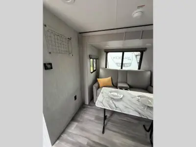 2026 Coachmen Apex Ultra-Lite 188RBST photo 17