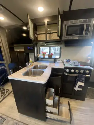 2020 Coachmen Spirit Ultralite 1943RB photo 21