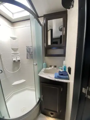 2020 Coachmen Spirit Ultralite 1943RB photo 31
