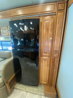 2015 Tiffin Motorhomes Breeze 32BR photo 53