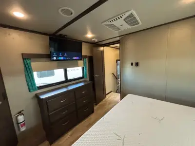 2018 Grand Design SOLITUDE 344GK photo 15