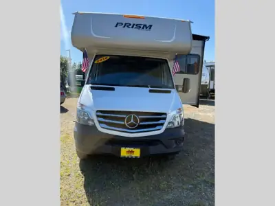 2018 Coachmen Prism 2200 FS photo 3