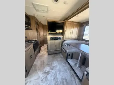 2018 Coachmen Prism 2200 FS photo 12