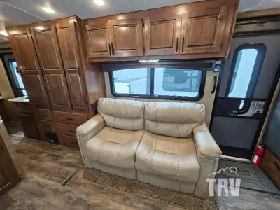 2022 Outdoors Timber Ridge Titanium Series 24RKS photo 10