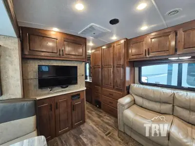 2022 Outdoors Timber Ridge Titanium Series 24RKS photo 12