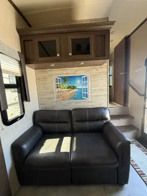 2019 Forest River ROCKWOOD SIGNATURE ULTRA LITE 8290BS photo 16