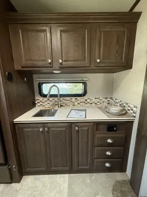 2019 Forest River ROCKWOOD SIGNATURE ULTRA LITE 8290BS photo 22