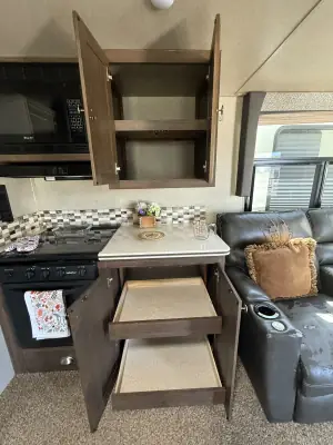 2019 Forest River ROCKWOOD SIGNATURE ULTRA LITE 8290BS photo 19