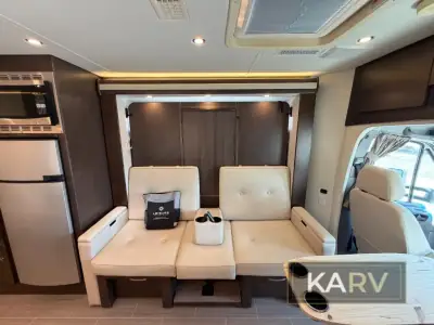 2017 Leisure Travel Unity U24FX photo 12