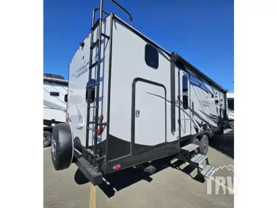 2025 Outdoors Timber Ridge Titanium Series 28BKS photo 3