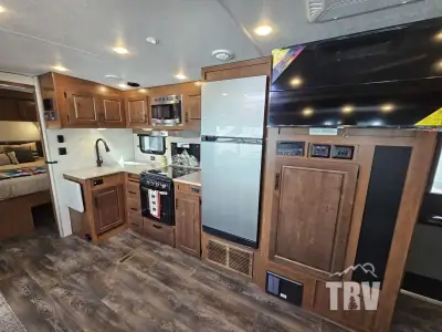 2025 Outdoors Timber Ridge Titanium Series 28BKS photo 6