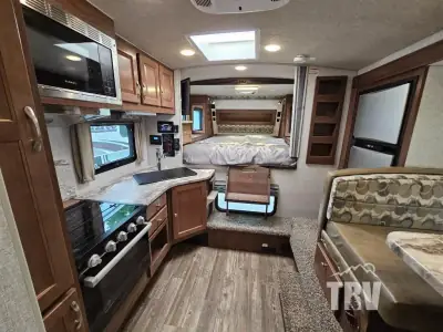 2023 Northwood Mfg Arctic Fox Camper 990 Wet Bath photo 7