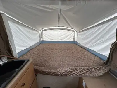 2008 Fleetwood AMERICANA CHEYENNE photo 11
