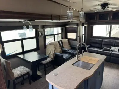 2020 Jayco EAGLE 321RSTS photo 8