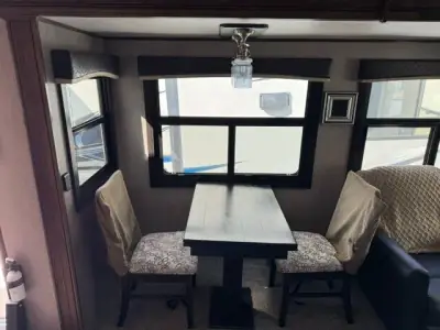 2020 Jayco EAGLE 321RSTS photo 19
