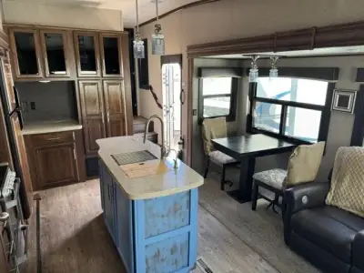 2020 Jayco EAGLE 321RSTS photo 7