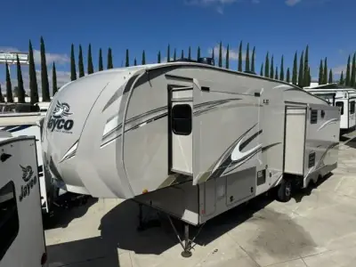 2020 Jayco EAGLE 321RSTS photo 2