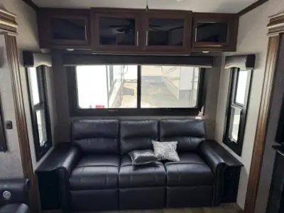 2020 Jayco EAGLE 321RSTS photo 16