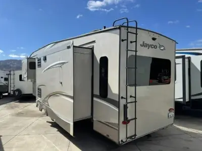 2020 Jayco EAGLE 321RSTS photo 3