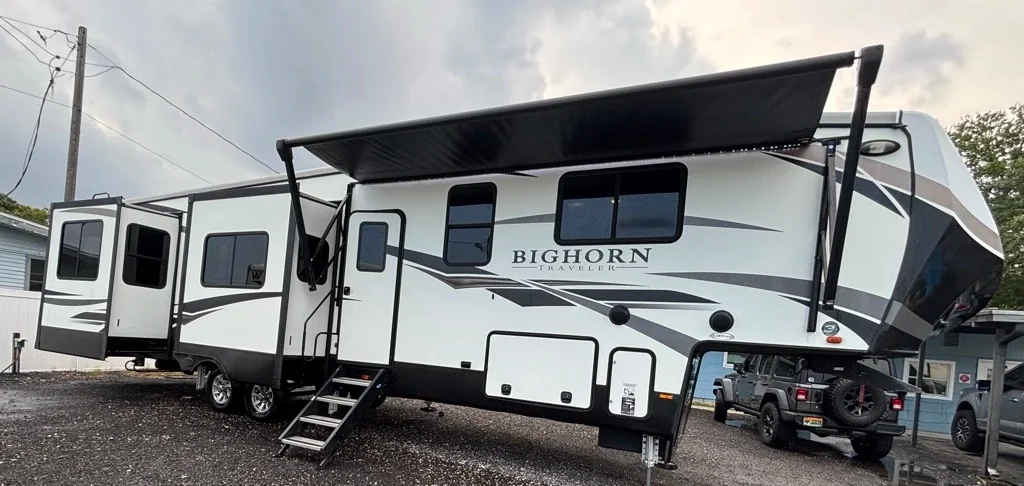 2021 Heartland BIGHORN 39RK exterior