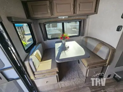 2026 Northwood Mfg Arctic Fox Camper 865 photo 6