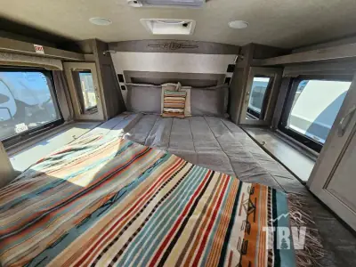 2026 Northwood Mfg Arctic Fox Camper 865 photo 13