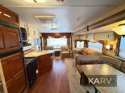 2010 Keystone Outback 268RL photo 23