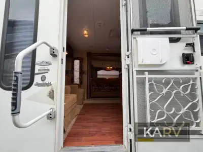 2010 Keystone Outback 268RL photo 9