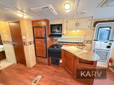 2010 Keystone Outback 268RL photo 14