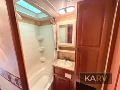 2010 Keystone Outback 268RL photo 16