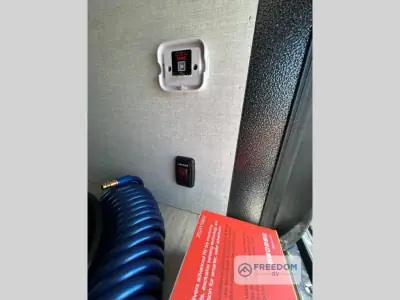 2027 Ember Overland Series 221MSL photo 28
