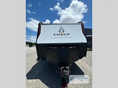 2027 Ember Overland Series 221MSL photo 3