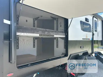 2027 Ember Overland Series 221MSL photo 15
