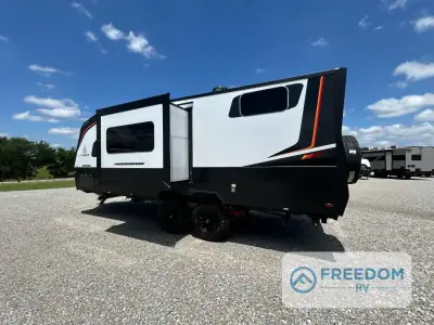 2027 Ember Overland Series 221MSL photo 23