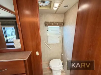 2006 Fleetwood Expedition 37U photo 27