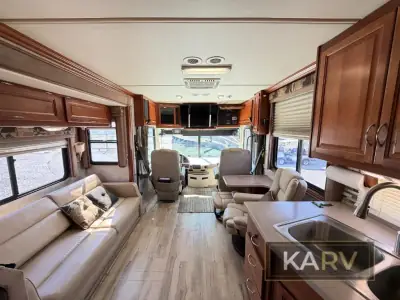 2006 Fleetwood Expedition 37U photo 38