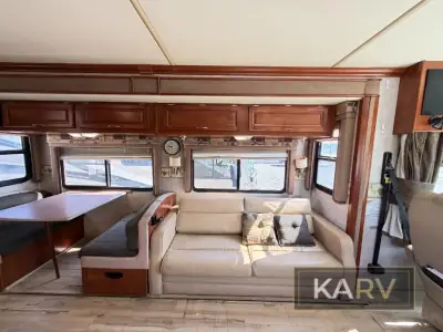 2006 Fleetwood Expedition 37U photo 20