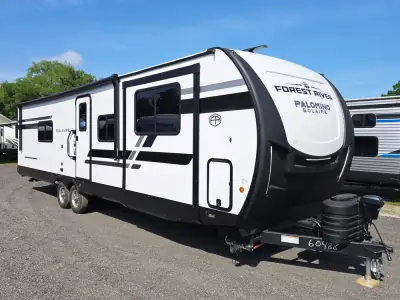 2026 Palomino Solaire 3060RKTS photo 4