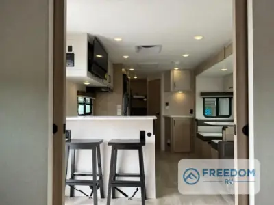 2026 Ember E-Series 26ETS photo 54