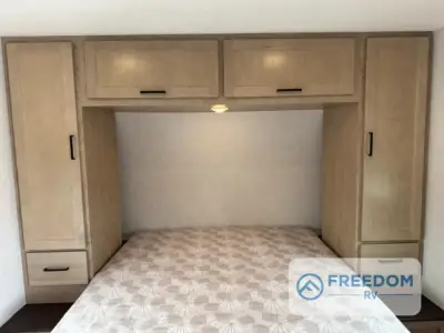 2026 Ember E-Series 26ETS photo 48