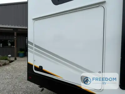 2026 Ember E-Series 26ETS photo 57