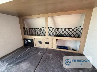 2026 Ember E-Series 12RK photo 30