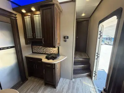 2016 Grand Design Solitude ST321RL photo 14
