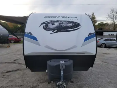 2019 Forest River CHEROKEE GREY WOLF 22RR photo 12