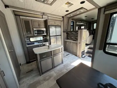 2020 Keystone Montana 3760FL photo 13