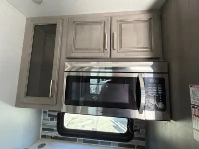 2020 Keystone Montana 3760FL photo 27